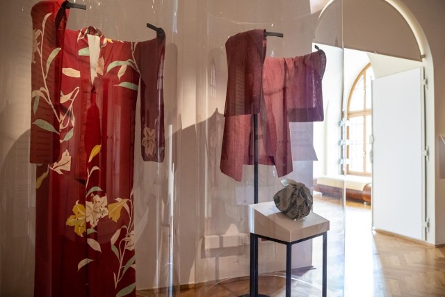 „Tradycja japońskiego ubioru. Formy i przemiany od około 1900 roku do lat 60.” - wystawa w Kamienicy Szołayskich