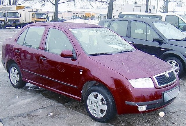 Skoda fabia, sprowadzona z Austrii, rocznik 2001, silnik diesla 1,9 SDI, przebieg 158 tys. km, cena 11.800 zł plus opłaty