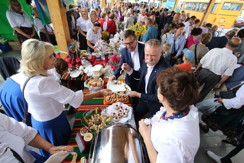 Podczas konkursu „Pierogi na sto sposobów” można było...