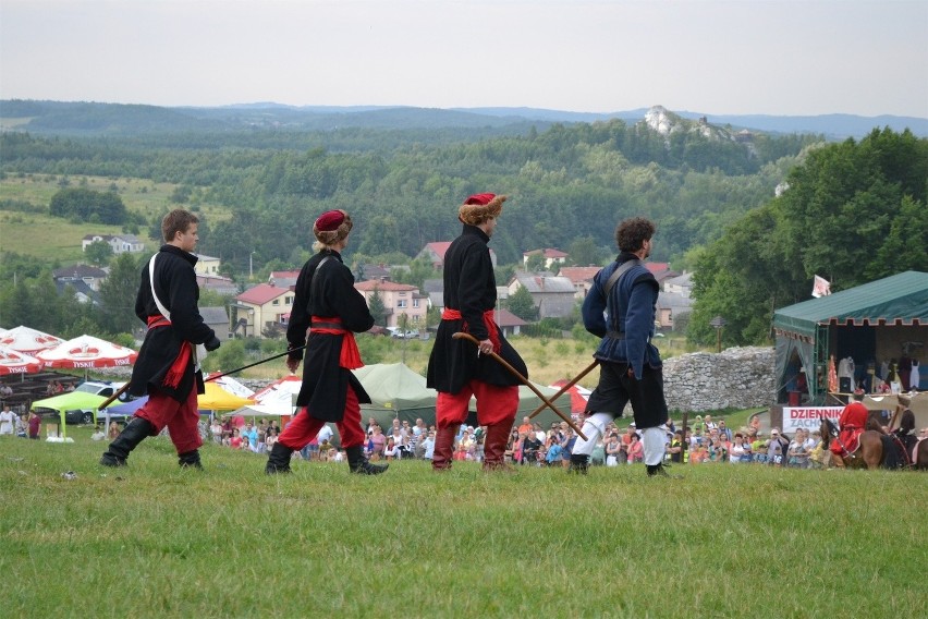 Ogrodzieniec bitwa o zamek