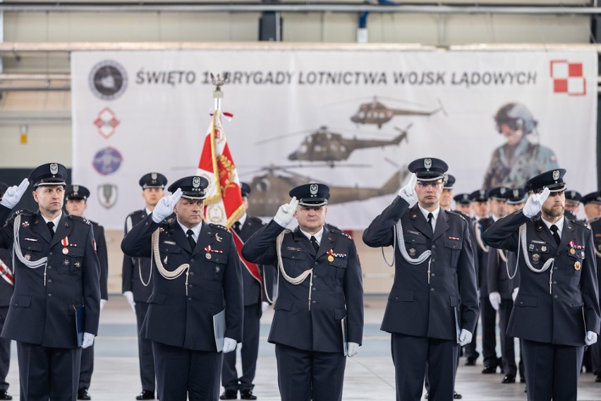 Na lotnisku w Latkowie odbyły się uroczystości z okazji...