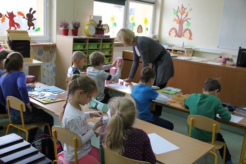 Niepubliczna Szkoła Podstawowa „Akademia Montessori” w...
