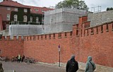 Kraków. Konserwatorski lifting fortyfikacji wzgórza wawelskiego [ZDJĘCIA]
