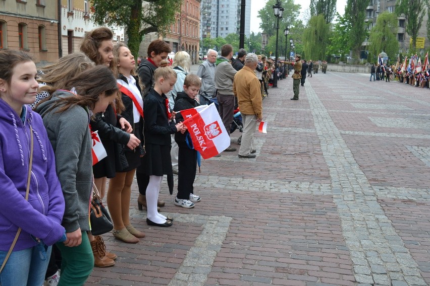 Bielsko-Biała: Defilada z okazji Święta Konstytucji 3 Maja