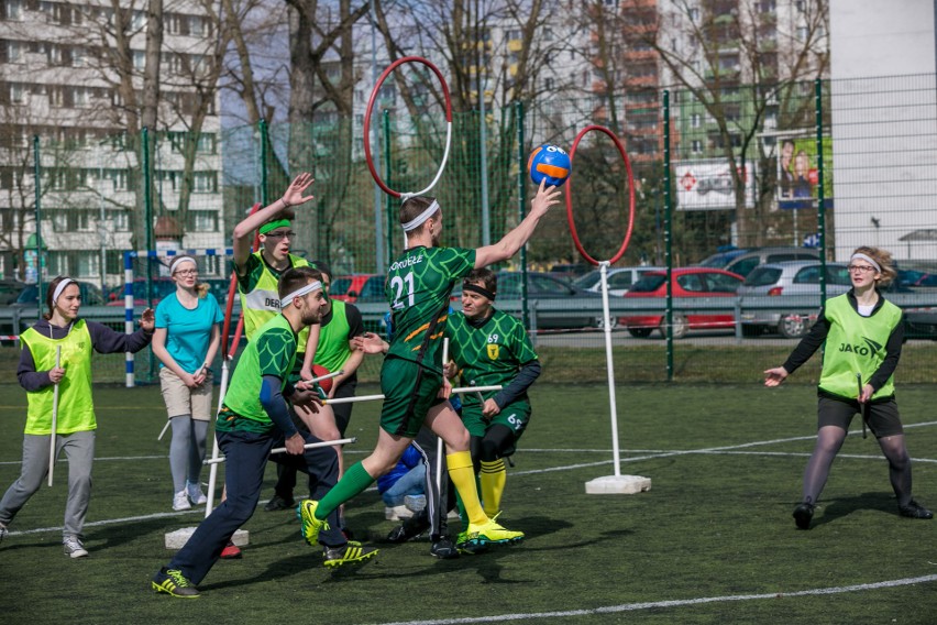 Kraków Dragons. Grają w mugolskiego quidditcha [ZDJĘCIA]