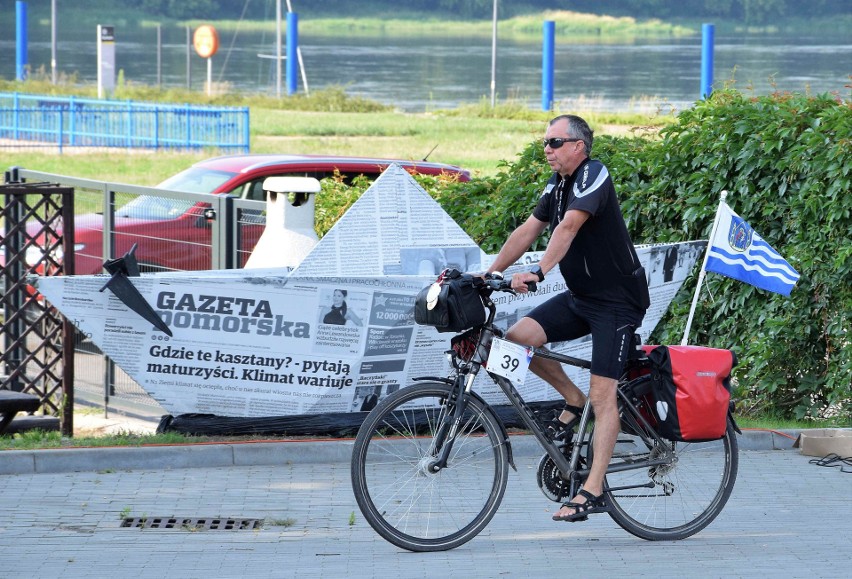 Odbyła się Jakubowa Sztafeta Rowerowa. Turyści pokonali...