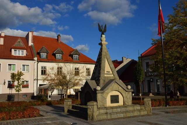 W Myślenicach uroczystości odbędą się m.in. przy Pomniku Niepodległości