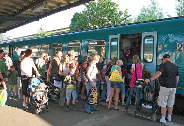 W ubiegłym roku wakacyjne pociągi nad morze cieszyły się dużą popularnością wśród mieszkańców Grudziądza i okolicy