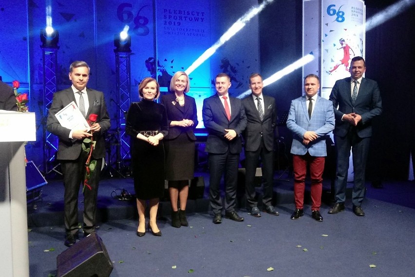 Najpopularniejsi ludzie sportu powiatu skarżyskiego odebrali wyróżnienia na gali Plebiscytu Sportowego Echa Dnia w Kielcach