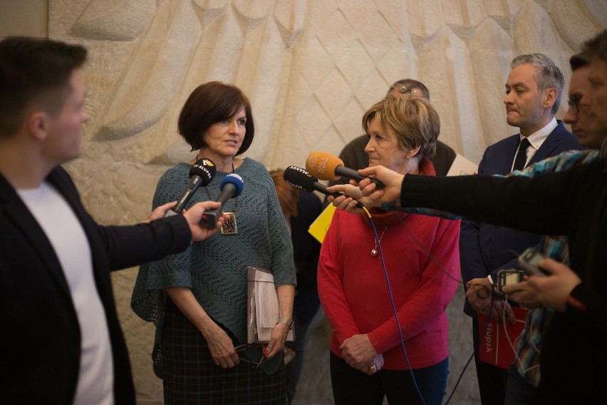 Na poniedziałkowej konferencji władze miasta poinformowały,...