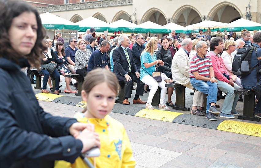 Pokazy i smakołyki od "Bratanków" czyli węgierski dzień na targach ludowych