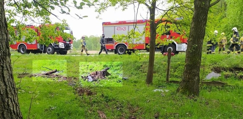 Tajemniczy wypadek skody octavii na drodze Kozłowice - Jamy....