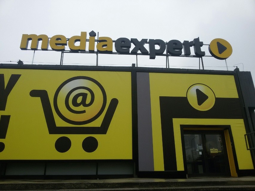 We wtorek przy ul. Kopernika 9, za sklepem Media Expert w...