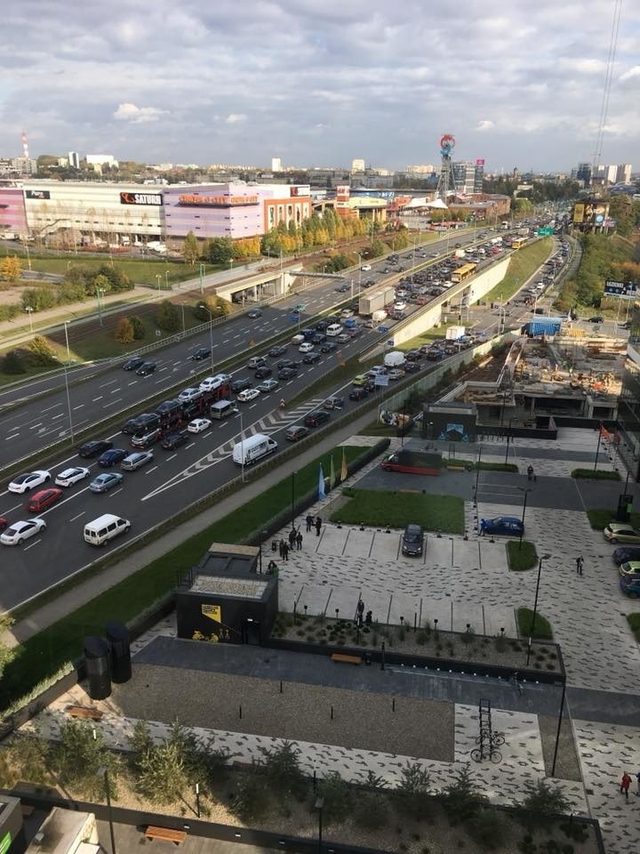 Wypadek na DTŚ w Katowicach. Ogromne korki w centrum 