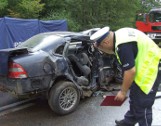 Nielbark: Wypadek śmiertelny. Dwie kobiety zginęły na miejscu, kierowca opla mógł być pijany (zdjęcia, wideo)