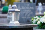 Akcja „Zadbaj o zapomniany grób”. Wolontariusze i pracownicy MOPS-u w Sopocie posprzątają bezimienne groby