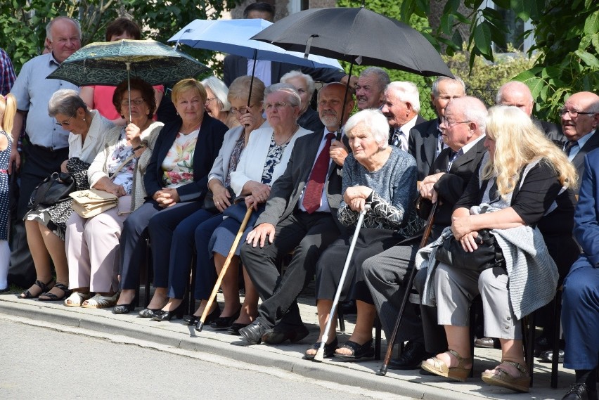 Wspomnienia z pacyfikacji Łaz. Poszli na tortury, ale nikt nie zdradził [ZDJĘCIA]