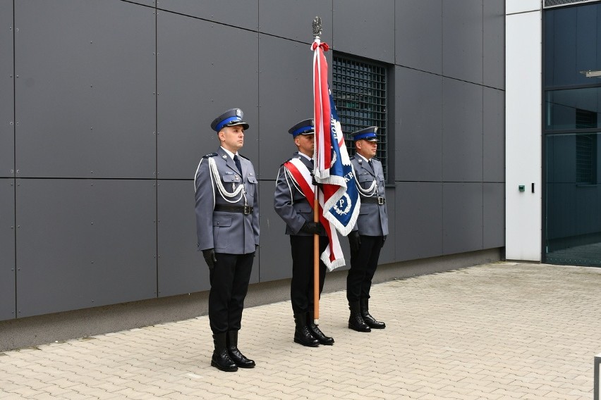 Święto Policji z udziałem zasłużonych funkcjonariuszy i...