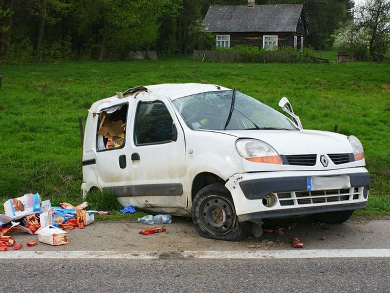 tej nocy uwalniała kierowców przy pomocy narzędzi...