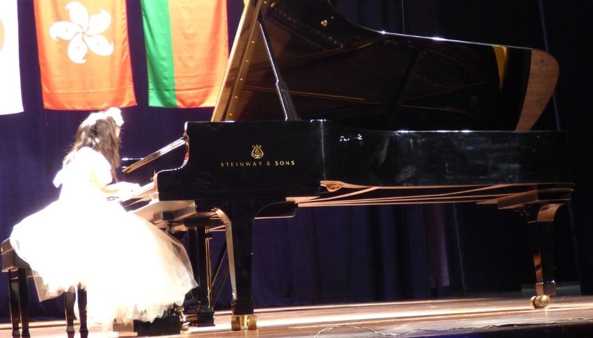 Talenty, wirtuozi, artyści, mistrzowie - cały świat grał w Busku w konkursie pianistów