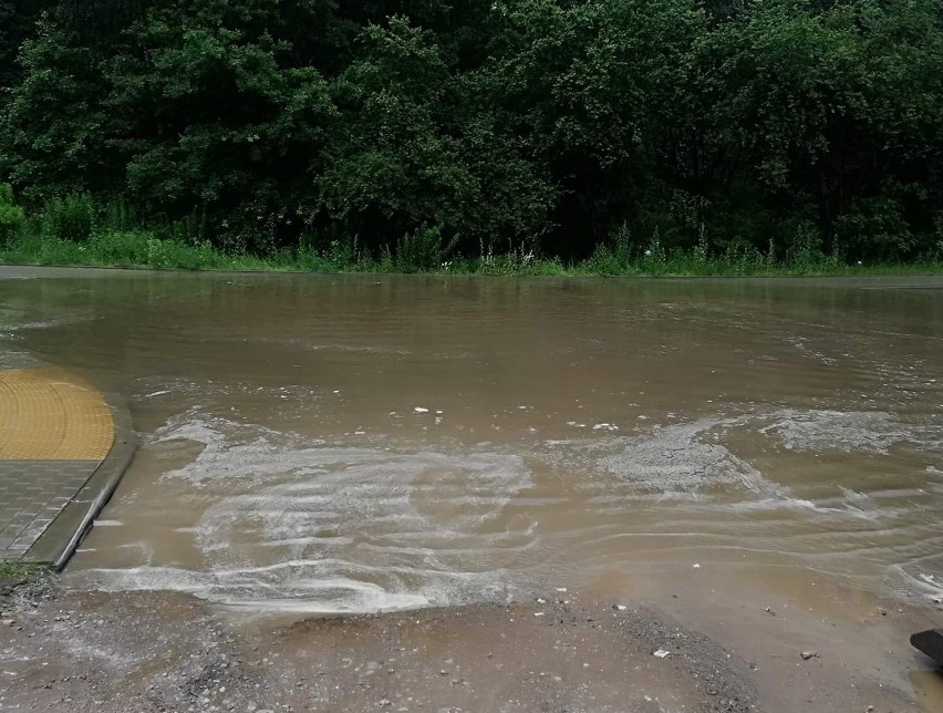 Tak wyglądała ulica Graniczna w Grabówce po ulewie