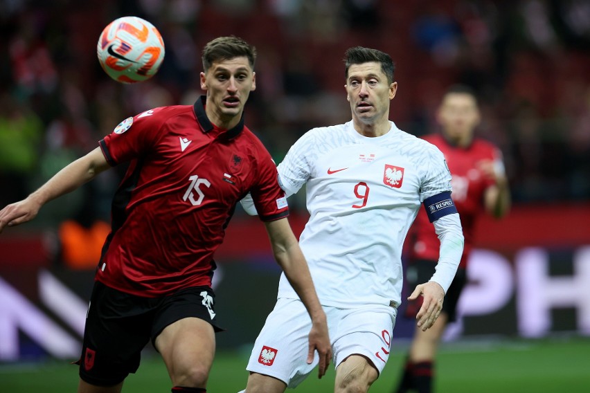 Polska - Albania 1:0. Skuteczne zmiany i Lewandowskiego cień [WNIOSKI]