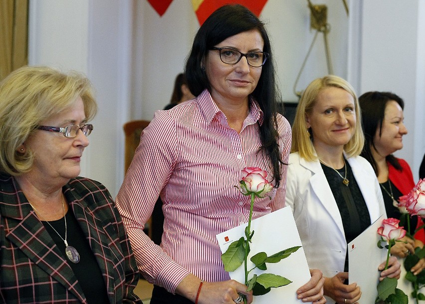 Hanna Zdanowska wręczyła nagrody nauczycielom [ZDJĘCIA]
