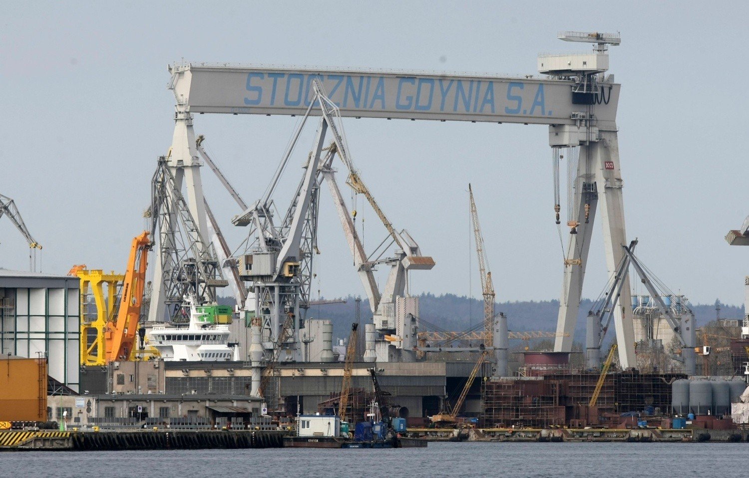 Sprywatyzowany majątek Stoczni Gdynia ponownie należy do Skarbu Państwa |  Dziennik Bałtycki