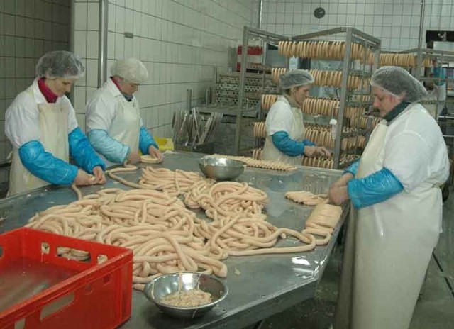 Mimo zagranicznego zaciągu pracowników i tak zdecydowana większość zatrudnionych w sławskim zagłębiu mięsnym to Polacy.