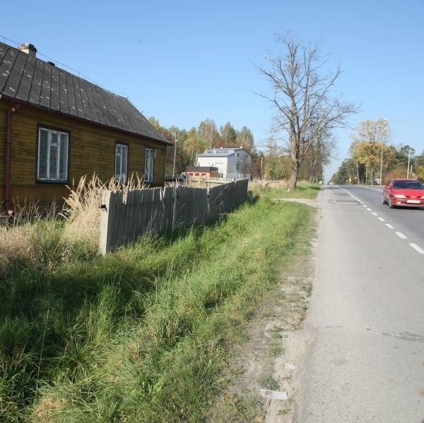 Ten budynek przy ulicy Ściegiennego 146 w Kielcach stoi w miejscu planowanej drugiej jezdni trasy i zostanie wyburzony do 12 grudnia.