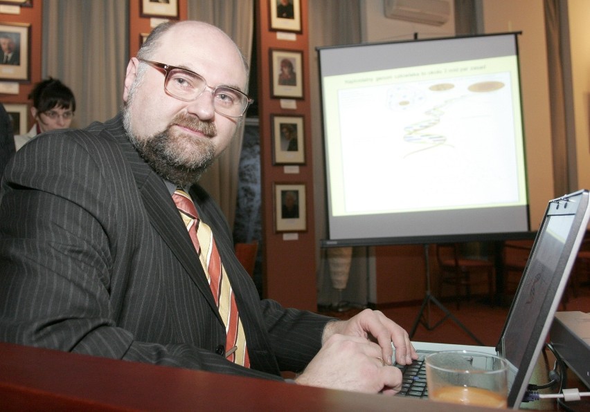 Profesor Grzegorz Węgrzyn