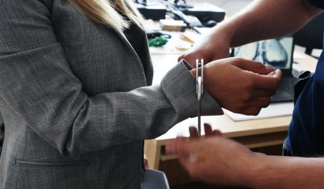 Księgowa udzielała też klientom firmy upustów, mimo że nikt z jej przełożonych jej do tego nie upoważnił.
