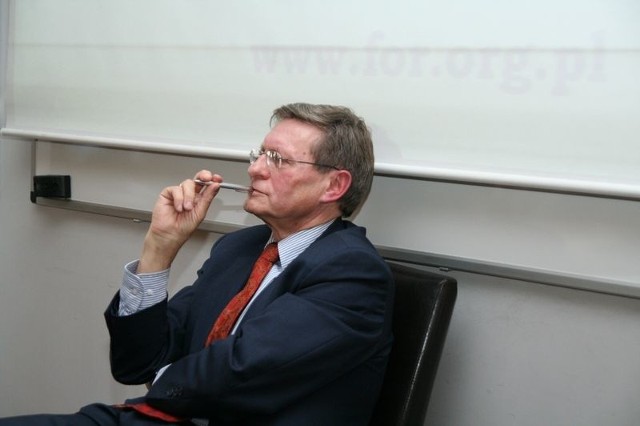 Media wskazują, że bankiem centralnym mógłby pokierować m.in. profesor Leszek Balcerowicz