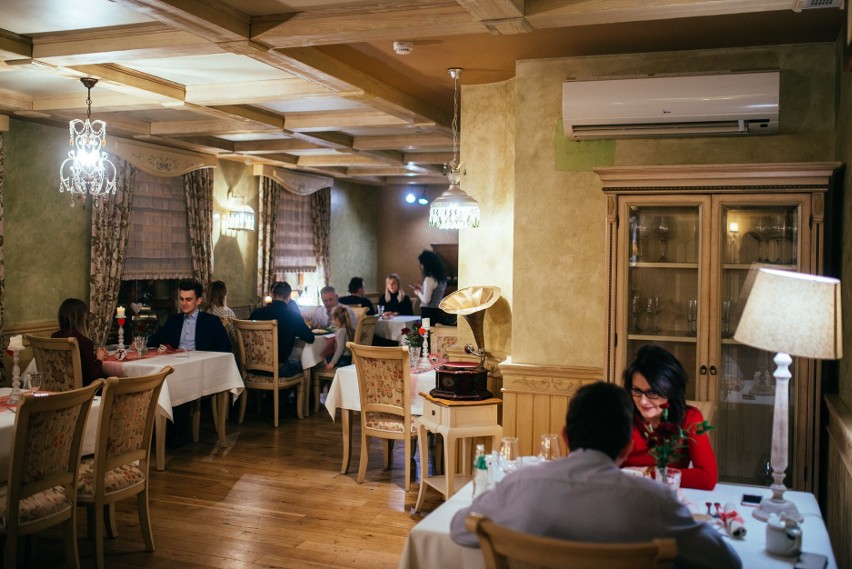 12. Restauracja Lipcowy Ogród Białystok