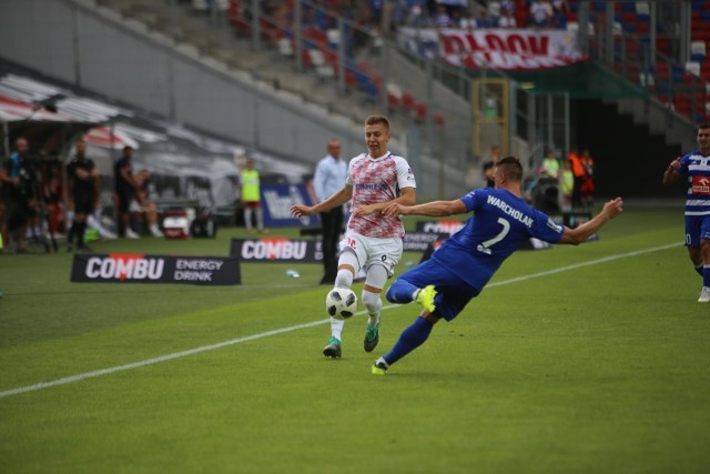 Górnik Zabrze dostał cenną lekcję futbolu od zawodników AS Trencin.