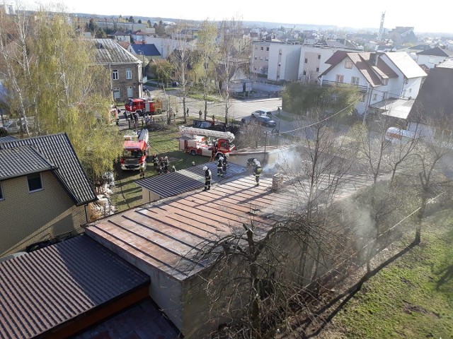 W czwartek, około godz. 17, podlascy strażacy dostali informację o pożarze w miejscowości Łapy.