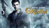 Arrow, Broklyn 9-9, Grimm i inne nowe zwiastuny powracających seriali