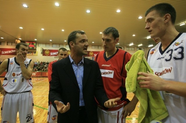 Milija Bocević 4 lata temu był drugim trenerem Znicza Jarosław.