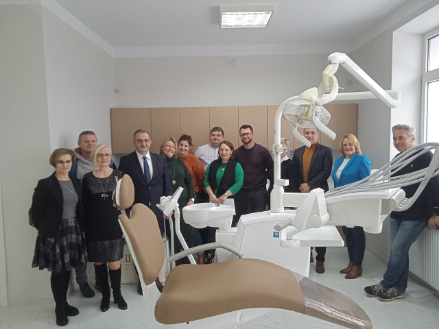 Niedawno został otwarty gabinet stomatologiczny w szkole w Wierzbicy.