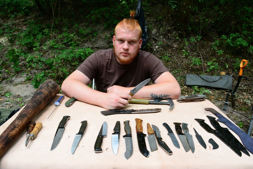 Jakub Wojsa z Opatowa robi noże. Jego produkty są cenione w całej Polsce [WIDEO, ZDJĘCIA]