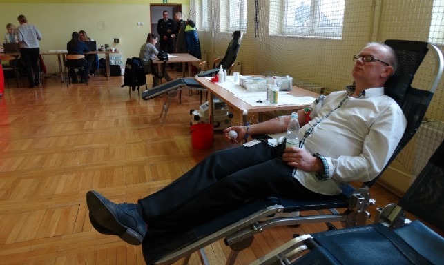 Białobrzegi. Strażacy, policjanci i pracownicy cywilni służb oddali 4,5 litra krwi