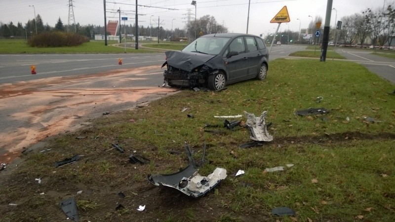 Śmiertelny wypadek na skrzyżowaniu Przybyszewskiego i Puszkina [FILM, ZDJĘCIA]