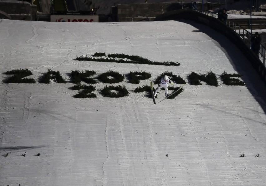 Kamil Stoch znakomicie spisał się w drugiej serii, ale to...