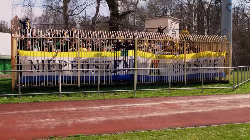 Stadion: Stadion Miejskiego Klubu Sportowego Znicz Pruszków...