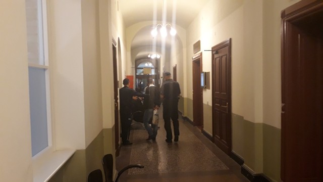 Marcin P. w drodze do aresztu