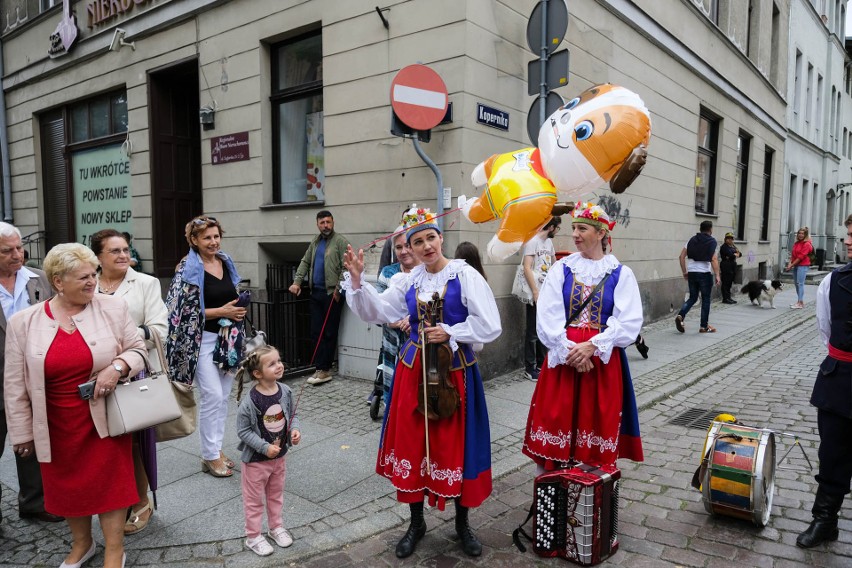 Dożynki 2021 w Toruniu. Barwny korowód dotarł na Jordanki [zdjęcia]