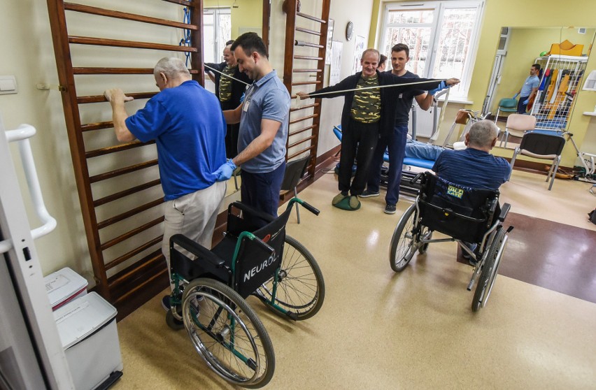 Coraz więcej łodzian wyjeżdża na turnusy rehabilitacyjne opłacane przez ZUS. W ten sposób można się leczyć w ramach zwolnienia