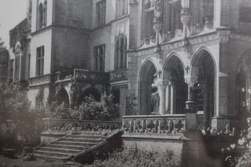 Zdjęcie archiwalne z wystawy „Historia Pewnego Pałacu".