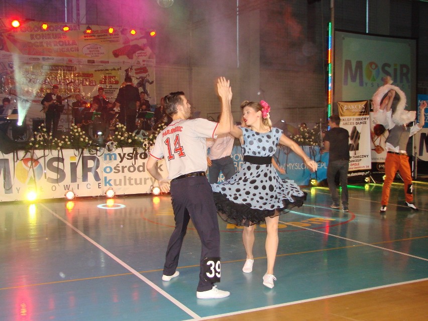 Ogólnopolski Konkurs Rock'n'rolla w Mysłowicach [2015]: Tańczyli aż miło. Sami zobaczcie [ZDJĘCIA]