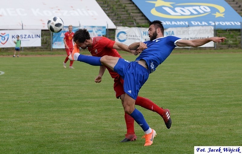 III liga: Gwardia Koszalin - Kotwica Kołobrzeg 0:2 [ZDJĘCIA]